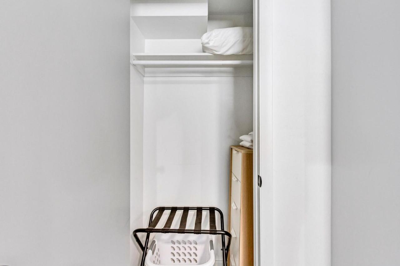 Cozy For Bookworms - Laundry - King Bed - Parking Apartment Salt Lake City Exterior photo
